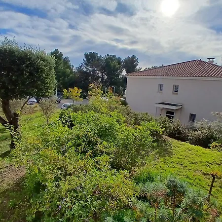 Bas Faron T2 Avec Terrasse Et Garage Apartment *